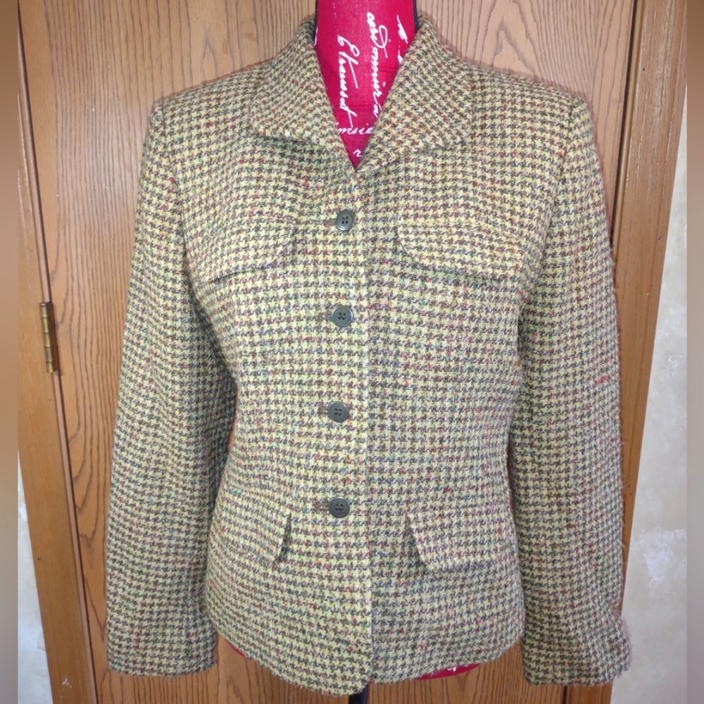Wool Blazer 8/10